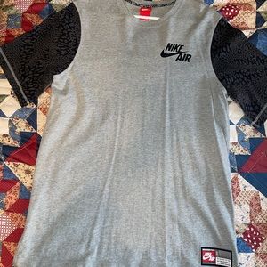 Nike men’s shirt